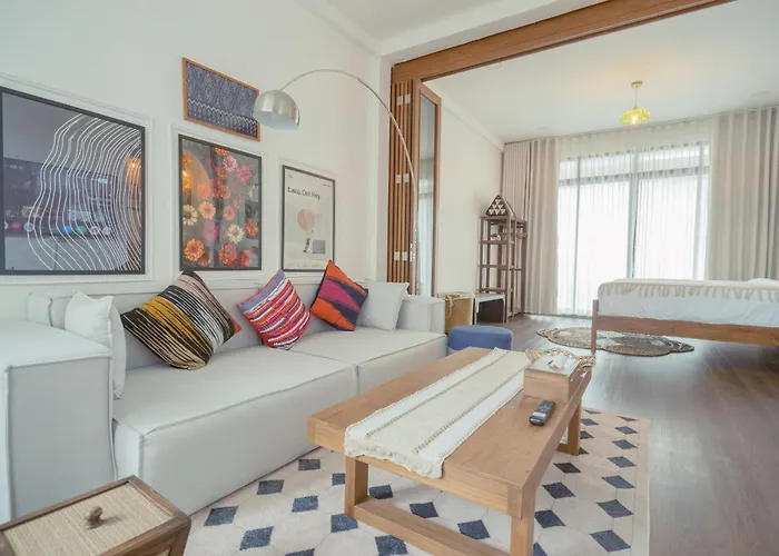 Via Baan Sathorn, City-center With Private Rooftop Near Bts Апартаменты