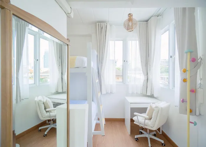 Via Baan Sathorn, City-center With Private Rooftop Near Bts Апартаменты *