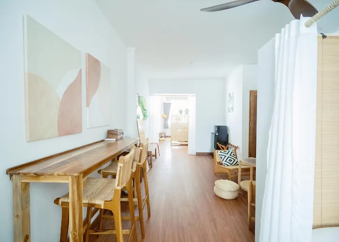 Апартаменты Via Baan Sathorn, City-center With Private Rooftop Near Bts *