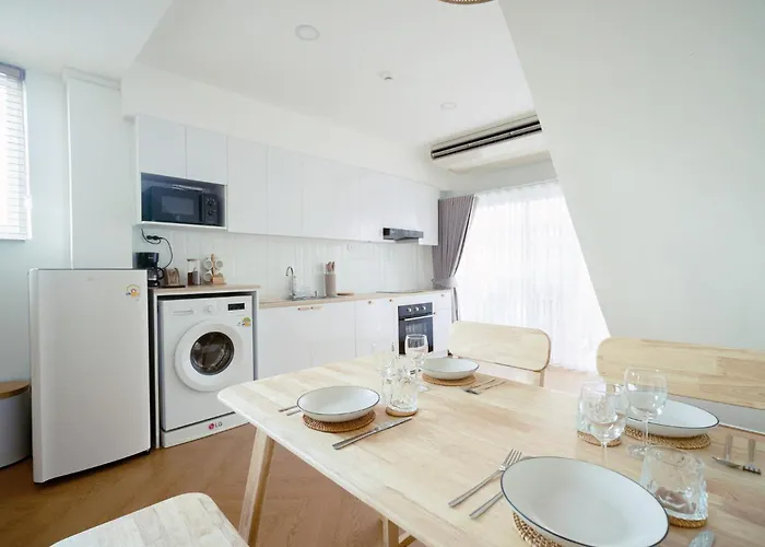 Via Baan Sathorn, City-center With Private Rooftop Near Bts